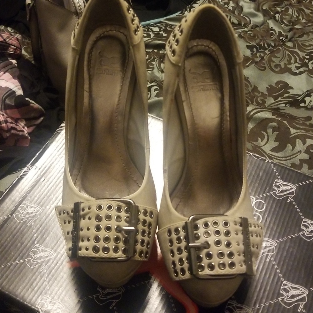 Shiekh heels